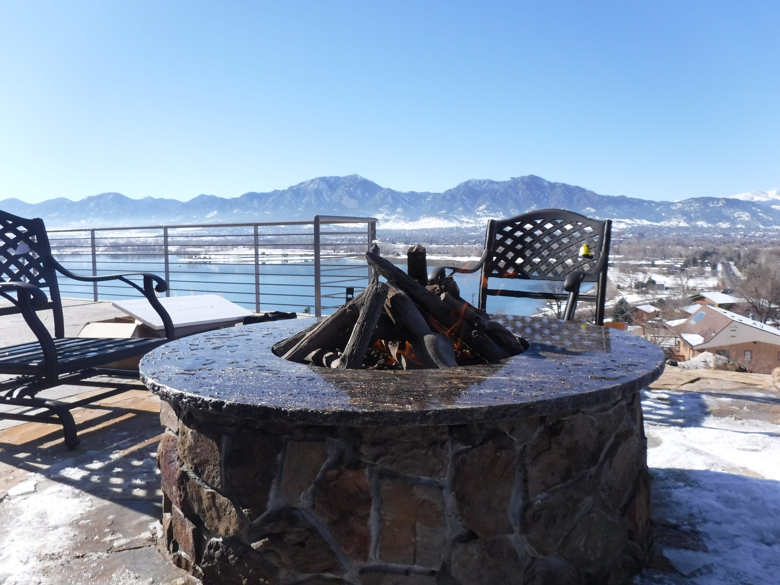 Firepit With a View of The Mountains